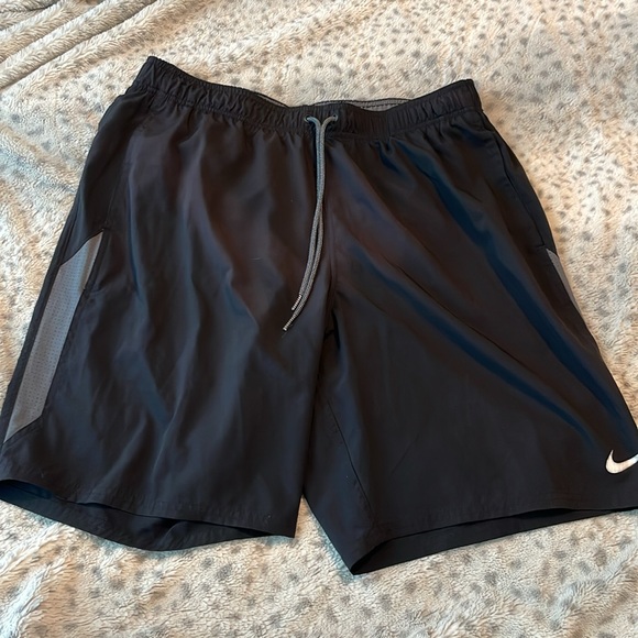 Nike Contend Swim Shorts - Picture 5 of 8